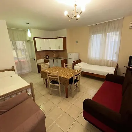 Rezidenca Hasanaj 6 Apartment *